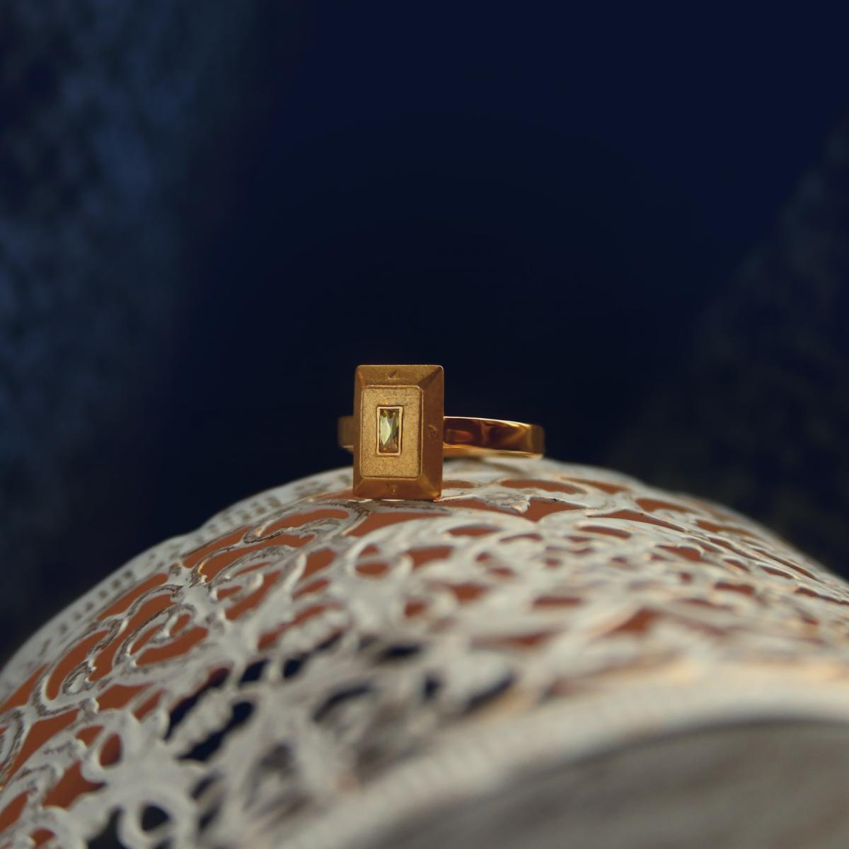Стильное современное кольцо унисекс «Компас»