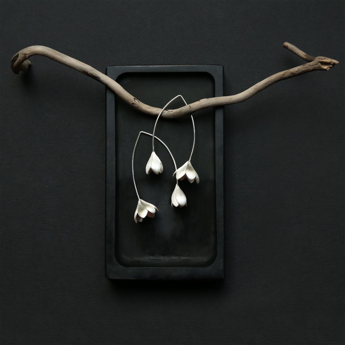 Серебряные серьги «Крокусы-мини» из коллекции «Восток»