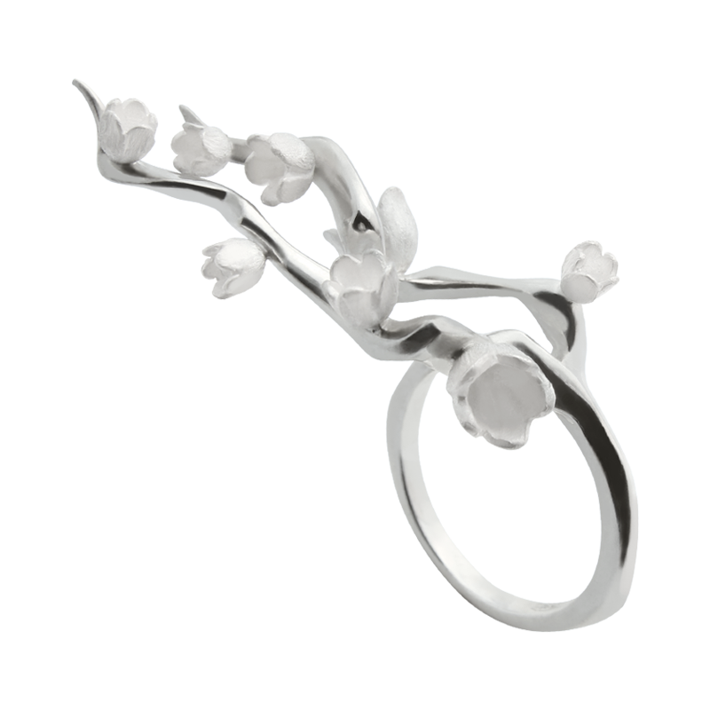 Серебряное кольцо Весна природной формы. Ювелирная марка Алхимия